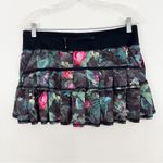 Lululemon  Run Pace Setter Skirt 4 Way Stretch in Curious Jungle Multi Black Photo 5