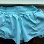 Lululemon  Low-Rise Hotty Hot 2.5" Cyan Photo 0