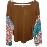 Tracies relaxed cut waffle knit thermal with contrast floral boho sleeves size L Size L Photo 0