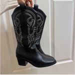 Black Cowboy Boots Size 7 Photo 1