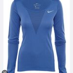 Nike zonal cooling top crew neck long sleeve large Photo 0