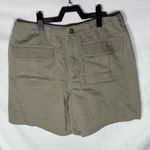 Liz Claiborne  Tan‎ Cargo Shorts LizWear Photo 0