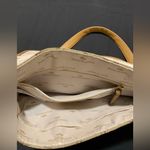 Juicy Couture  Los Ángeles Crossbody Clutch Photo 8