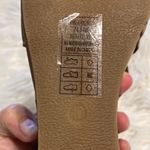 Pierre Dumas  Sandals size 10 excellent condition color tan Photo 8