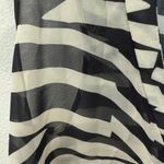 Alya Black & White Zebra Stripe Sleeveless Blouse - Size M Photo 1