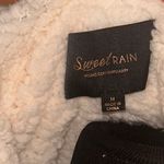 Sweet Rain Women's Tan Button Up Jacket with Shearling Lining Photo 3