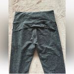 Athleta Women’s Black Herringbone‎ Mercer Tight Mid Rise Size Small Photo 3