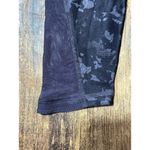 Under Armour  WOMEN'S HEATGEAR MESH PRINTED ANKLE CROP PURPLE/FLINT size SMALL Photo 2