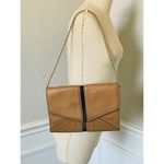 Vince Camuto  Leather Envelope Shoulder Bag Clutch Tan Black Gold Chain Photo 2