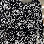 mon renn mini black dress size medium Photo 2