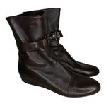 Stuart Weitzman  Brown‎ Leather Boots Photo 2