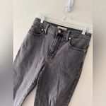 Madewell The Perfect Vintage Jean in Cosner Wash Knee-Rip Edition Raw Hem Photo 2