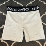 Nike White  pro Photo 0