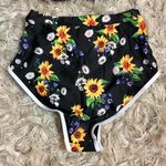 Boutique NWT Pin Up Two Piece Swimsuit Photo 5