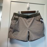 Eddie Bauer NWT  Climatrail Shorts Green Tan Water Repellent UPF Hiking Outdoor‎ Photo 0
