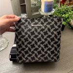 French Connection bucket bag crossbody Photo 2