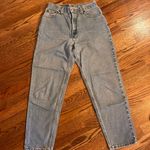 Levi's 550 Vintage Medium Wash Mom Jeans Photo 0