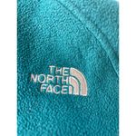 The North Face Women’s Fleece Teal Jacket Photo 3