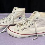 Converse  Photo 0