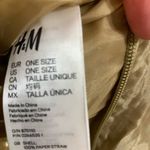 H&M  Gold Woven Clutch Bag With Gold Zipper And Magnetic‎ Closure Photo 5