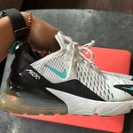 Nike Air Max 270 Photo 0