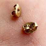 Vintage Avon Gold Tone Round Mini Wreath With Bow Pierced Earrings Photo 9