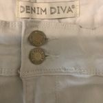 Denim Diva Size 22W Sculpting Skinny White Cropped Jeans. New With Tags. Photo 7