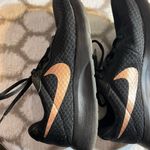 Nike  Black Athletic Shoes Photo 6
