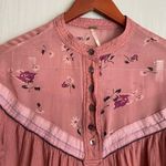 Free People  Hearts And Colors Printed Top / Shirt Women's Blouse Size Small Photo 7