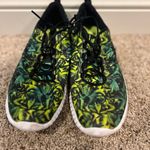 New Balance Tropical Print Running Shoes Photo 1