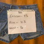 Levi's Levi’s 515 shorts size 8 Light blue wash some stretch detailed front pockets Photo 6