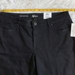 Style & Co . bootleg cut black rinse jeans size 16 long Photo 4