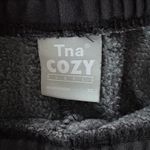 Aritzia  TNA Photo 1