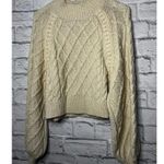 Free People  cable knit cropped pullover sweater, size XS. Photo 1