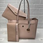 Michael Kors Maisie Large Logo 3-in-1 Tote Bag DK Powderblush Photo 0