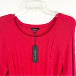VISION 155 Red Cable Knit Long Sleeves Sweater, Size Medium Photo 4