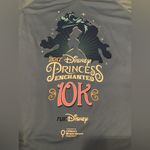 Disney Run 2017 princessss enchanted 10k woman t-shirt size small Photo 3