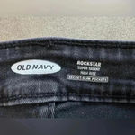 Old Navy  Rockstar Super Skinny High-Rise Jeans (589) Photo 12