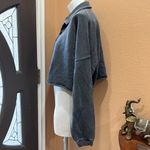 Emory park  gray collared cropped sweatshirt Photo 4