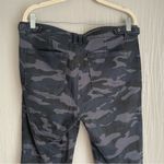 Democracy  Ab Solution Pants Womens 12 Black Camo Cropped Slimming Stretch Photo 6