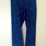 Nike Pro Dri Fit Black Blue Snakeskin Print Cropped Capri Athletic Pants Photo 0