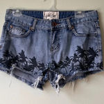 White Crow White‎ Crow Shorts Photo 0