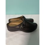 Easy Spirit Easy Spirit brown mules size 7 S-211 Photo 1