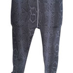 PINK - Victoria's Secret Womens Victoria's Secret Live On Point Love Cloud Snakeskin Print Leggings - XS Photo 0