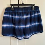 Athleta  Women Navy Blue Tie Dye Lightweight Stretchy Athletic Shorts Zip Pockets Photo 1