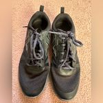 Vionic EUC  Women’s 8.5 Brisk Miles Lace Up Sneaker  See Pictures Photo 1