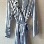 Jones New York L/XL satin like robe Photo 0