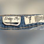 Indigo Rein  Light Blue Floral Jean Shorts Size 7 Measures 30/31‎ EUC Photo 3