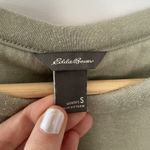 Eddie Bauer light green crewneck fleece sweater women's size small top casual Photo 2