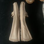 Women's Cream Loafers Coach Size 7.5 Photo 4
